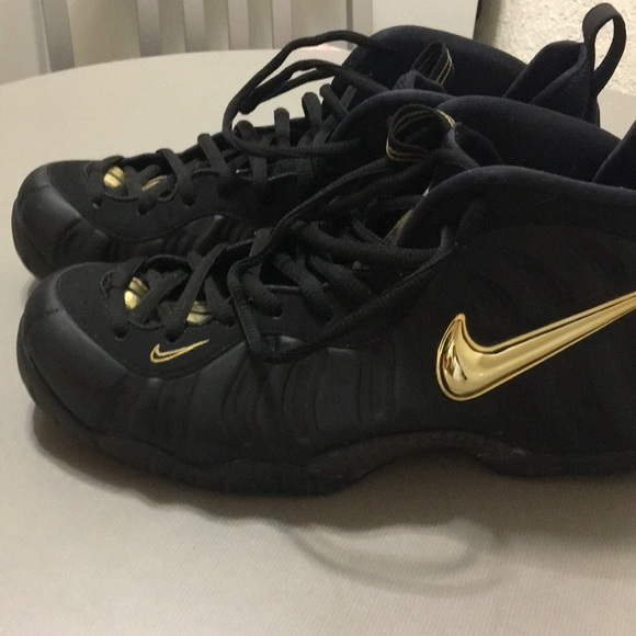 Pair of barely worn Nike